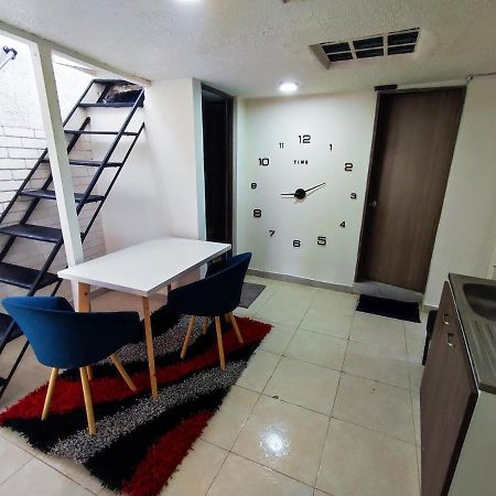 Hotel Baruch Capsula Bogotá Zewnętrze zdjęcie