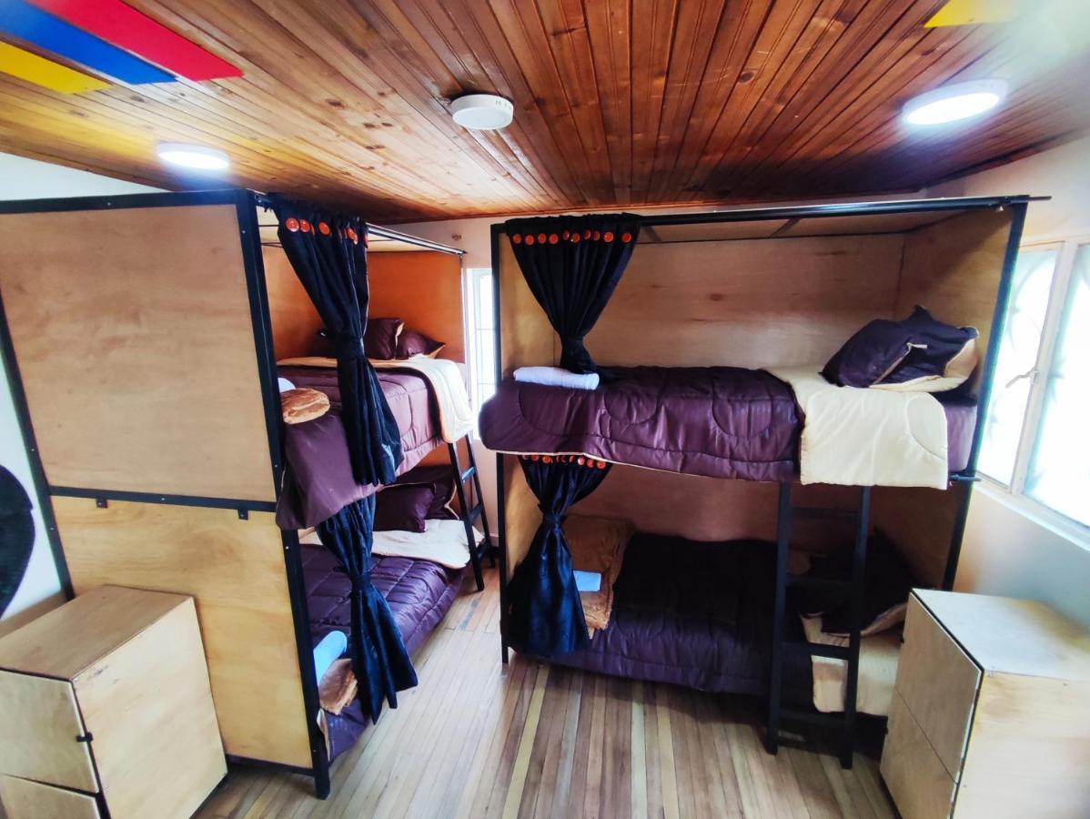 Hotel Baruch Capsula Bogotá Zewnętrze zdjęcie